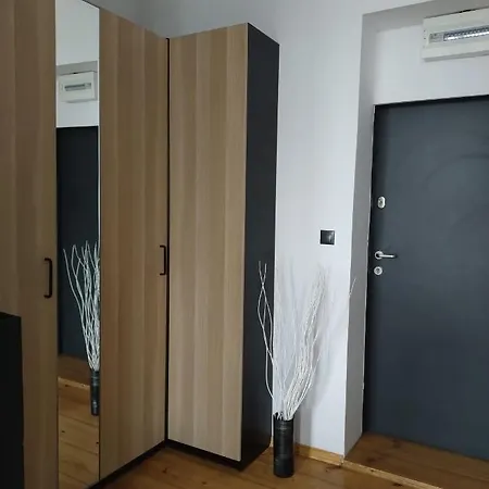 Apartament Glogowska, Blisko Mtp, Klucz W Skrytce شقة *