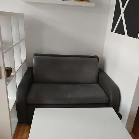 شقة Apartament Glogowska, Blisko Mtp, Klucz W Skrytce *